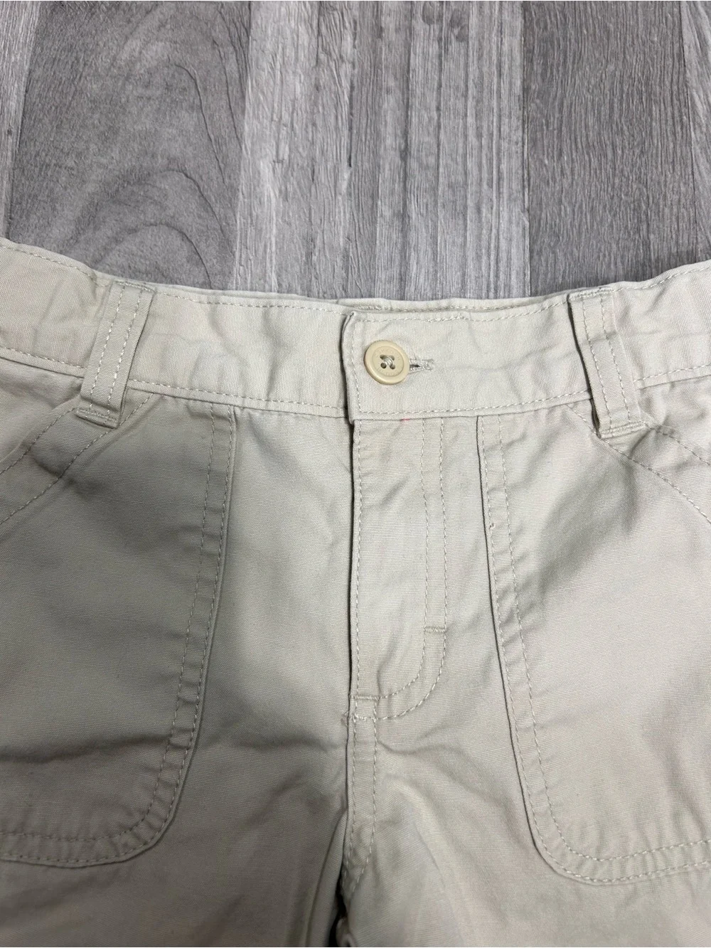 Oshkosh B'gosh Girls Khaki Embroidered Floral Back Pocket Shorts 7